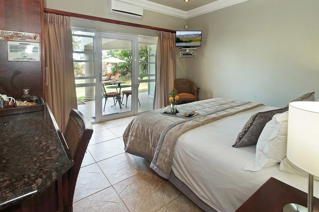 Ushaka Manor Guest House Durban Exterior photo